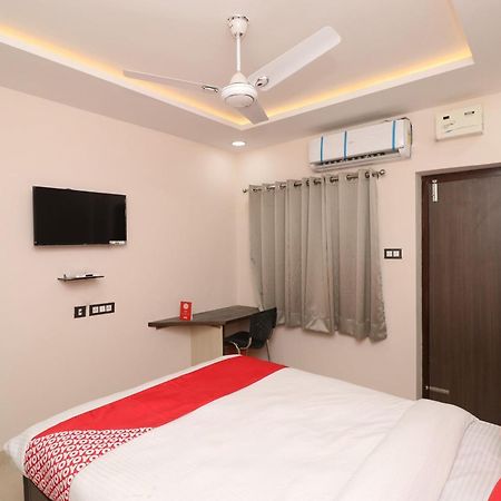 Hotel Centre Point โคราฆปุระ ภายนอก รูปภาพ